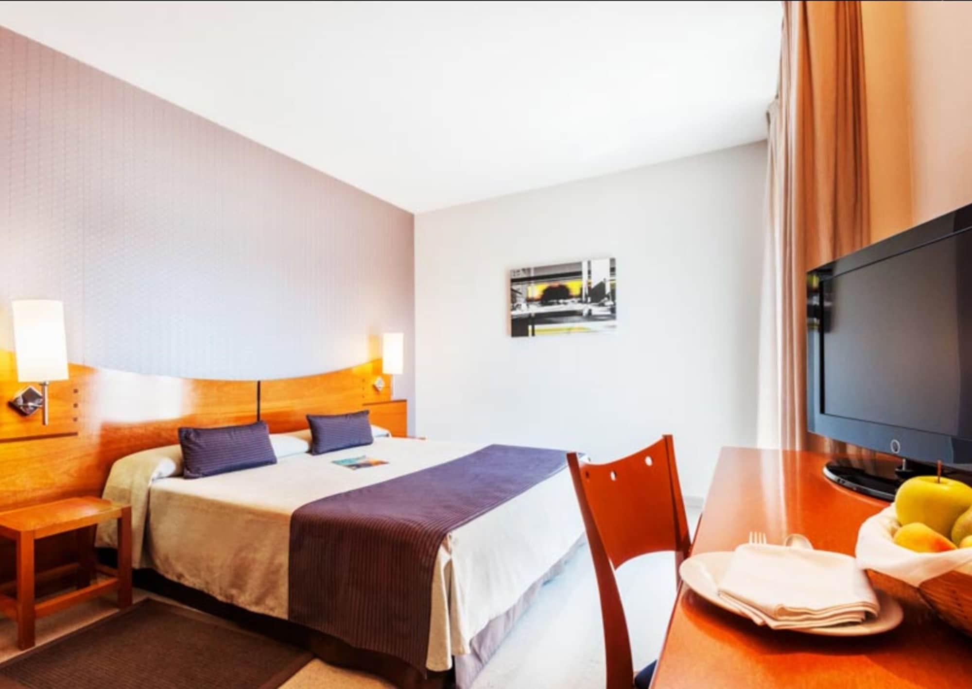 Hotel Гранолерс Екстериор снимка