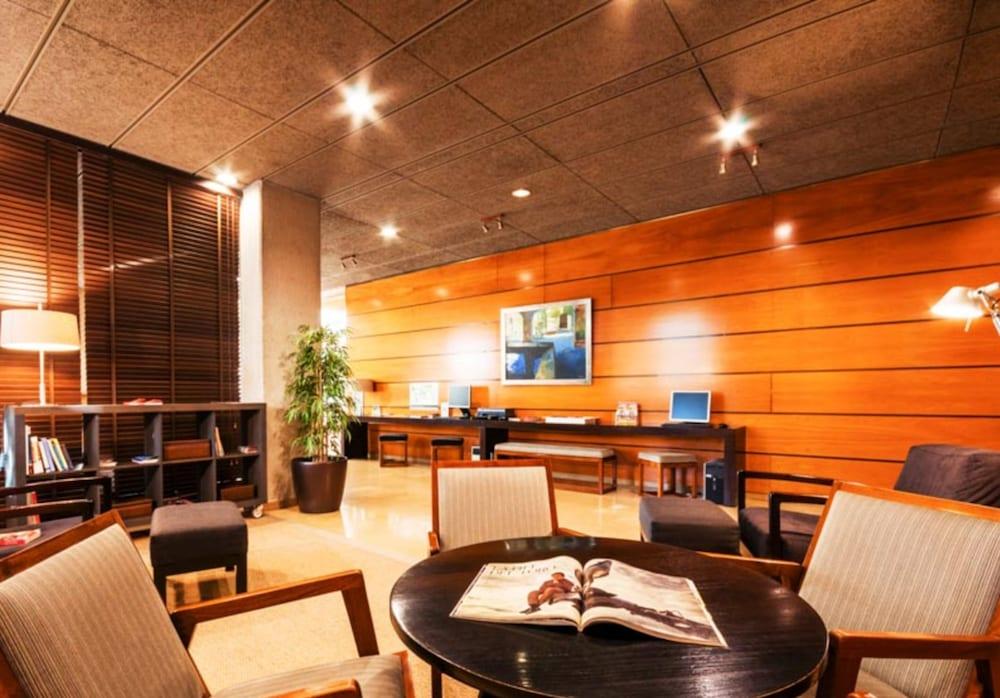 Hotel Гранолерс Екстериор снимка