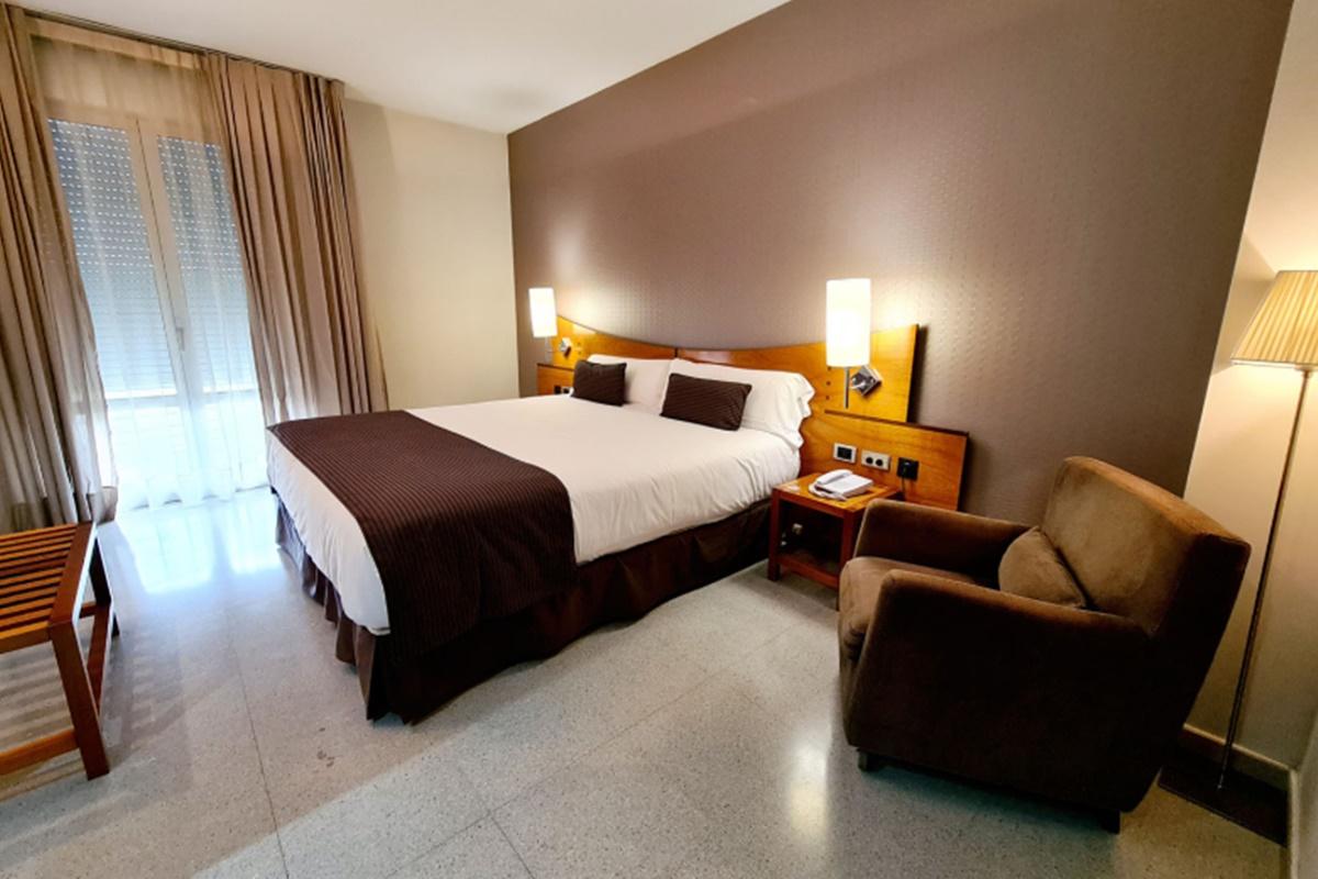 Hotel Гранолерс Екстериор снимка