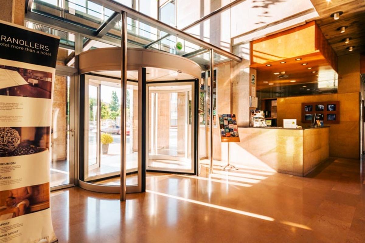 Hotel Гранолерс Екстериор снимка