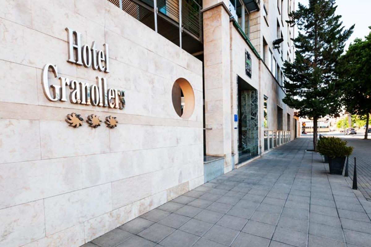 Hotel Гранолерс Екстериор снимка