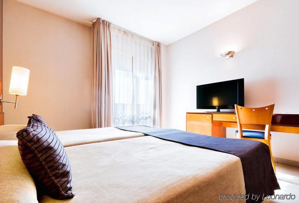 Hotel Гранолерс Екстериор снимка